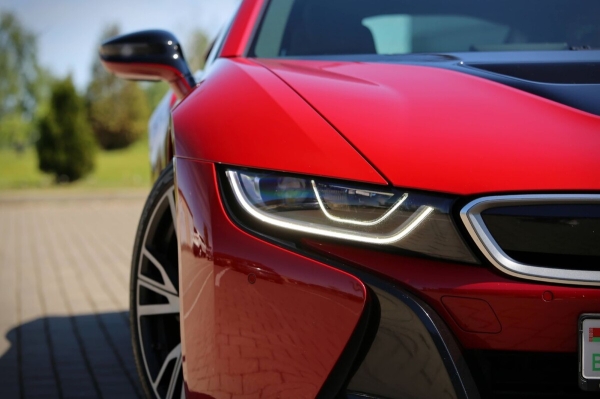 22-летний парень из Жодино купил BMW i8 за $100 тысяч — доволен? 22-летний парень из Жодино купил BMW i8 за $100 тысяч — доволен?