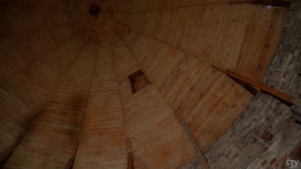 Каменецкая башня вынесла напады крестоносцев, татар и не одну войну. Сколько там было реконструкций? Каменецкая башня вынесла напады крестоносцев, татар и не одну войну. Сколько там было реконструкций?